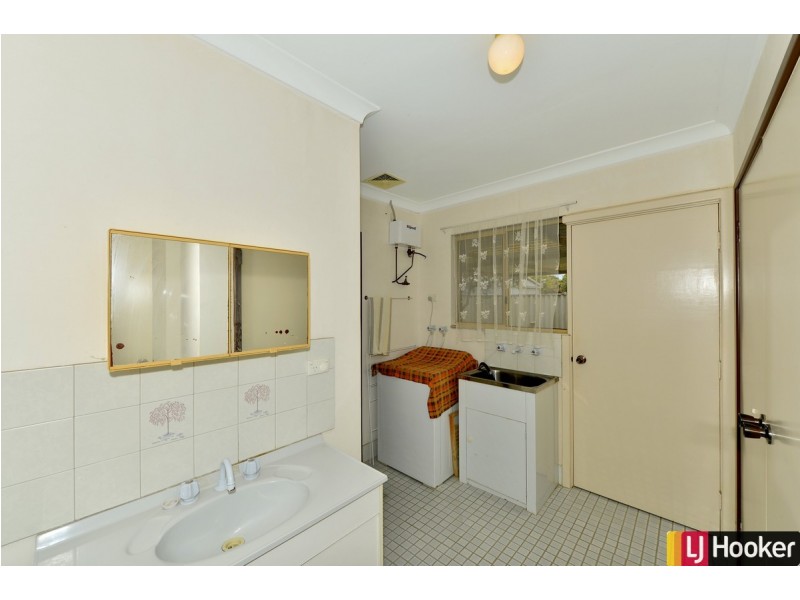 8 Pallas Way, San Remo WA 6210