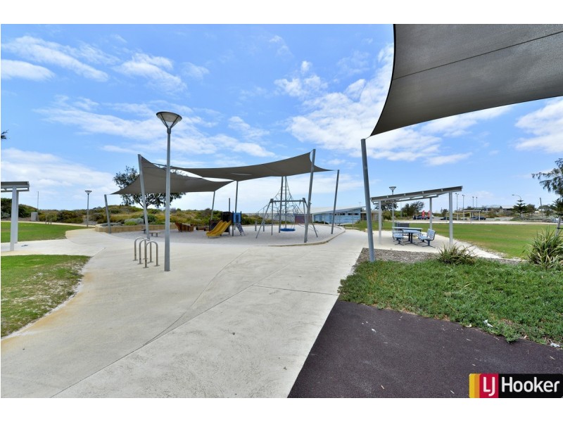 8 Pallas Way, San Remo WA 6210