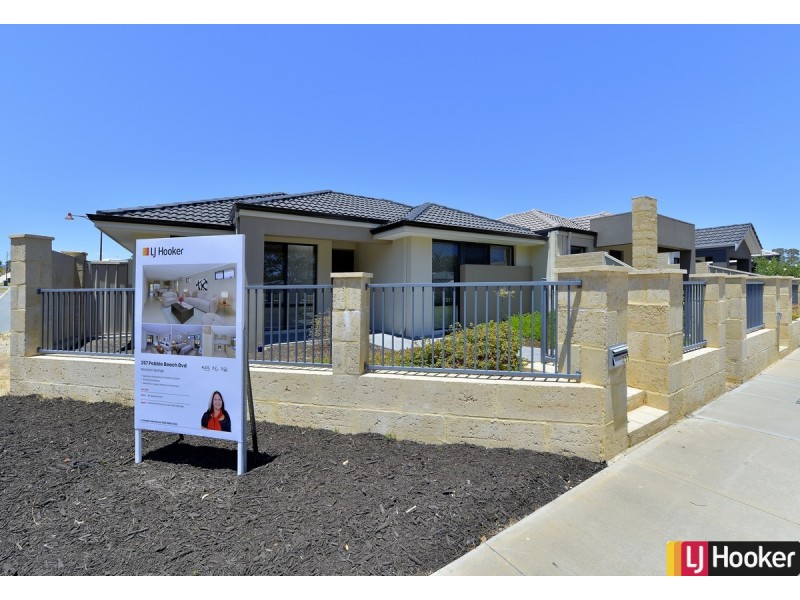 257 Pebble Beach Boulevard, Meadow Springs WA 6210