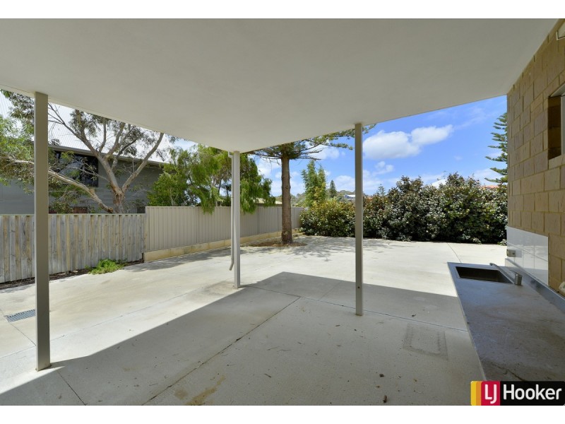 27 Orestes Street, San Remo WA 6210