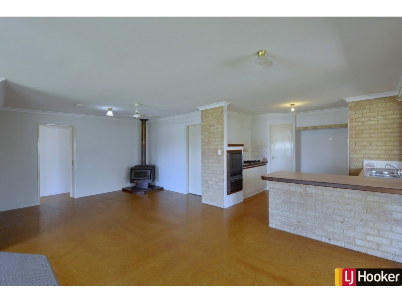 11 Parilla Court, Greenfields WA 6210
