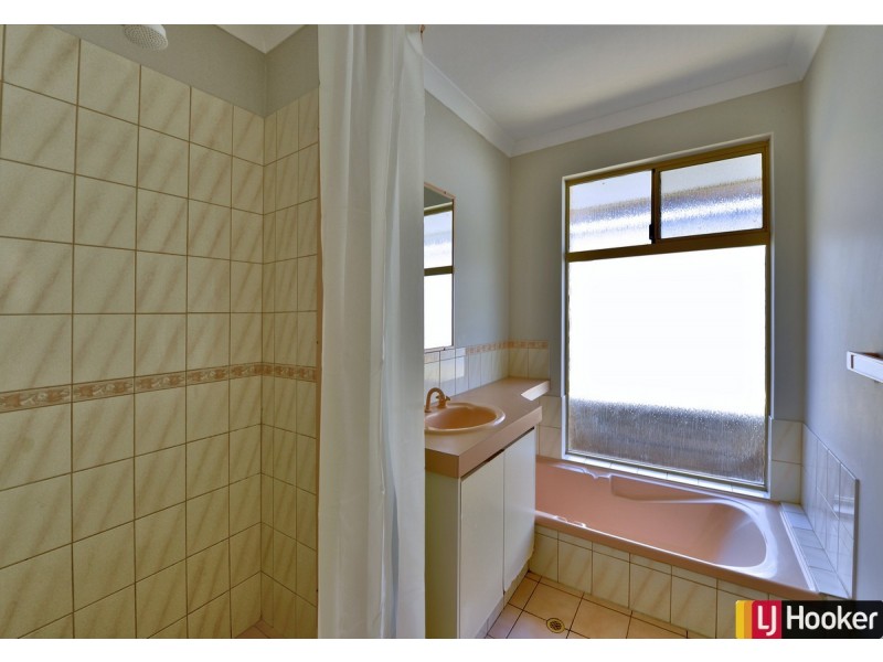 11 Parilla Court, Greenfields WA 6210