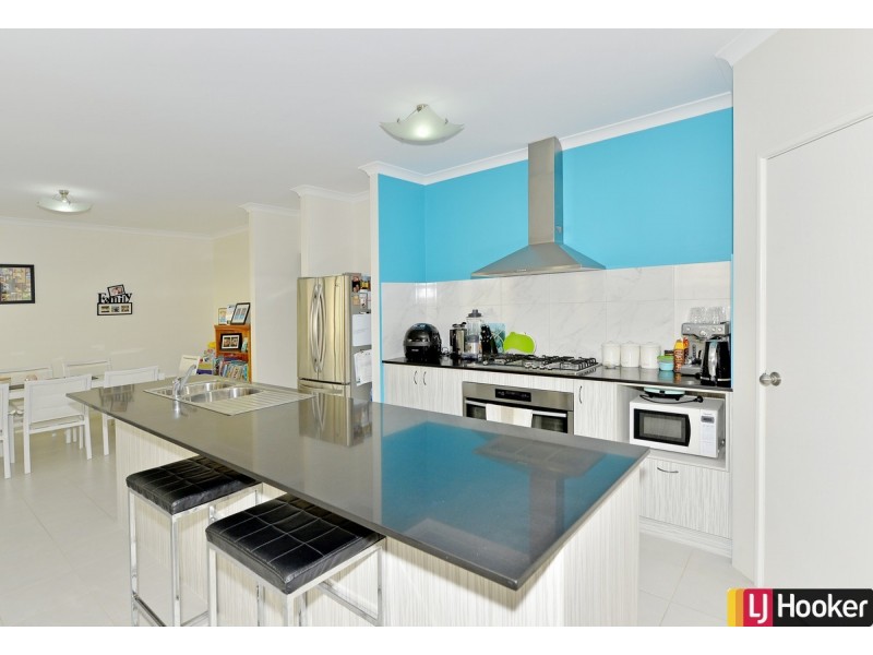 181 Pebble Beach Boulevard, Meadow Springs WA 6210