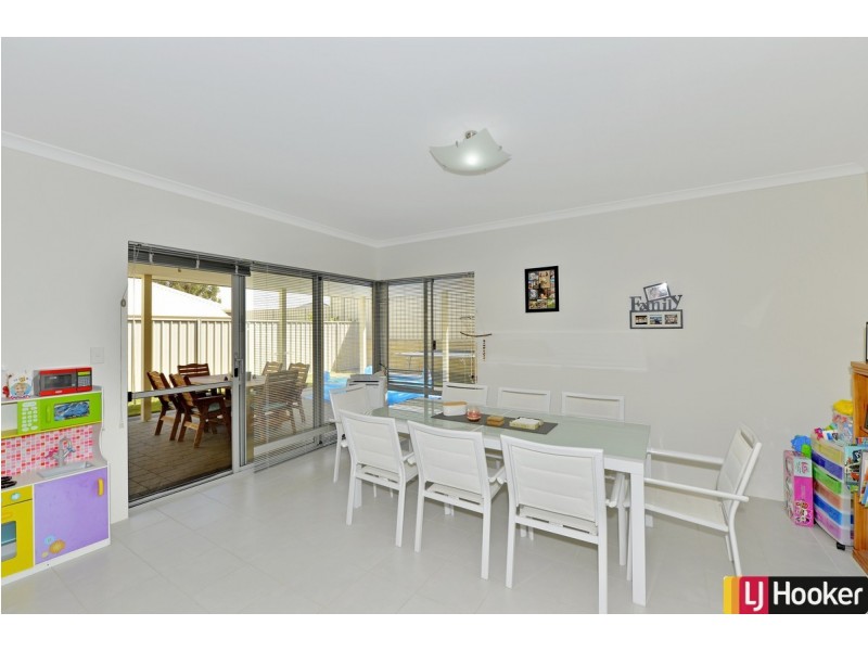 181 Pebble Beach Boulevard, Meadow Springs WA 6210