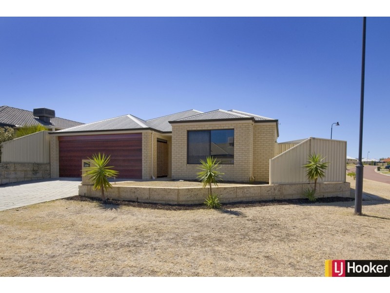 27 Rayner Promenade, Lakelands WA 6180