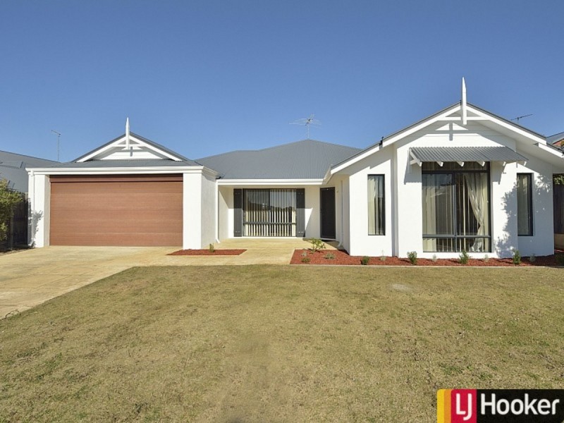 45 Quandong Parkway, Halls Head WA 6210
