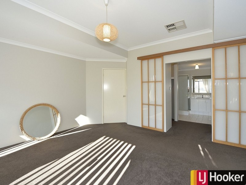 45 Quandong Parkway, Halls Head WA 6210