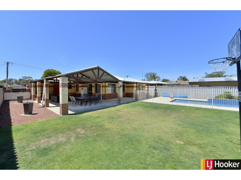 9 Marungi Way, Greenfields WA 6210