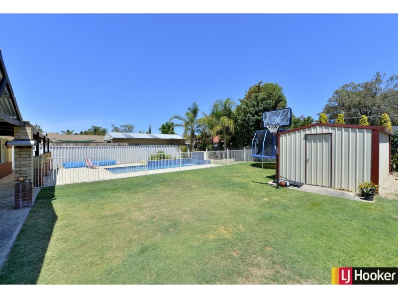 9 Marungi Way, Greenfields WA 6210