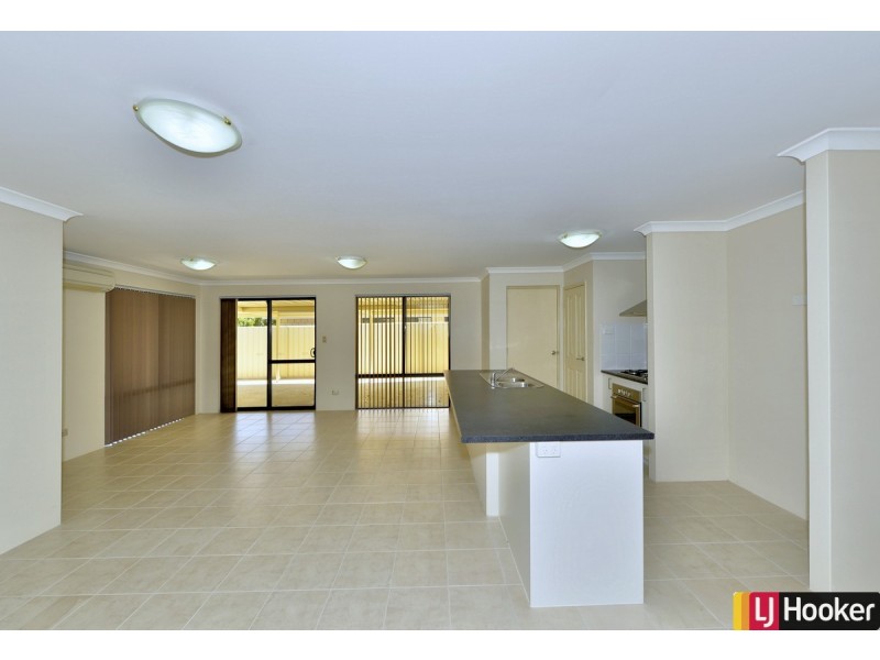 10 Golden Grove, Coodanup WA 6210