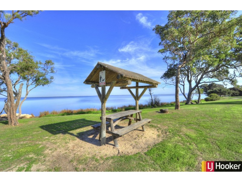 10 Golden Grove, Coodanup WA 6210