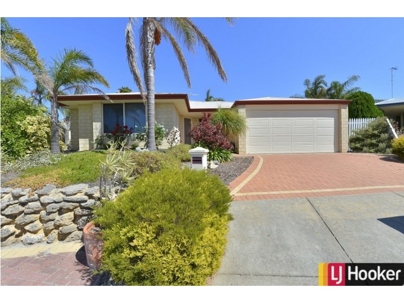 4 Selloa Court, Halls Head WA 6210