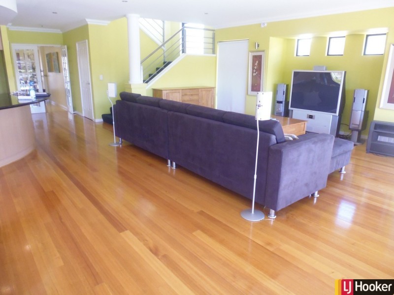 20 Tasman Loop, Dudley Park WA 6210