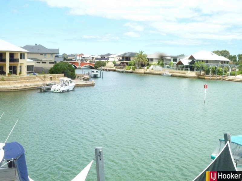 20 Tasman Loop, Dudley Park WA 6210