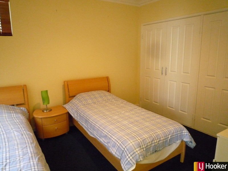 20 Tasman Loop, Dudley Park WA 6210