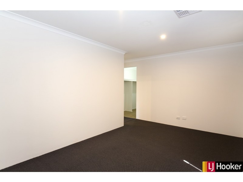 11B Loxton Street, Dudley Park WA 6210