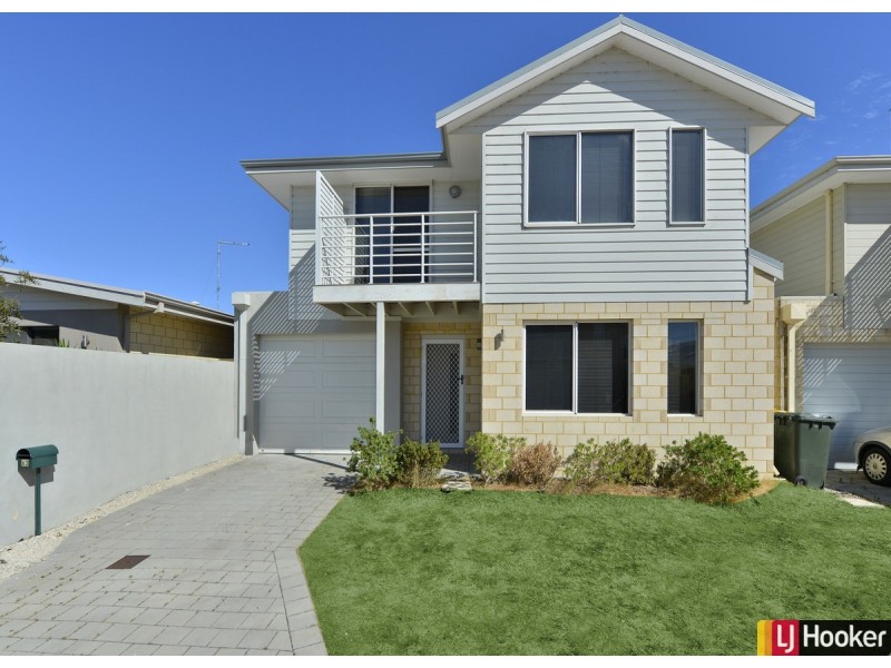 63 Leisure Way, Halls Head WA 6210