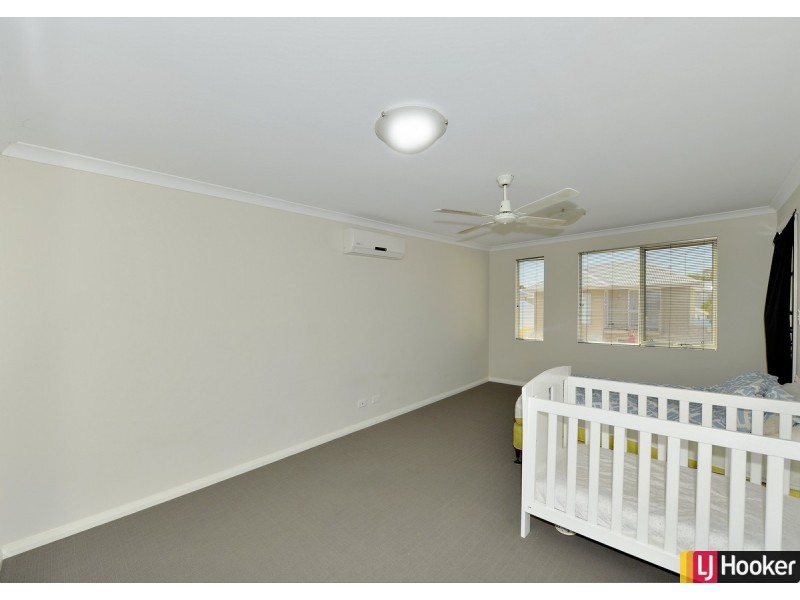 63 Leisure Way, Halls Head WA 6210