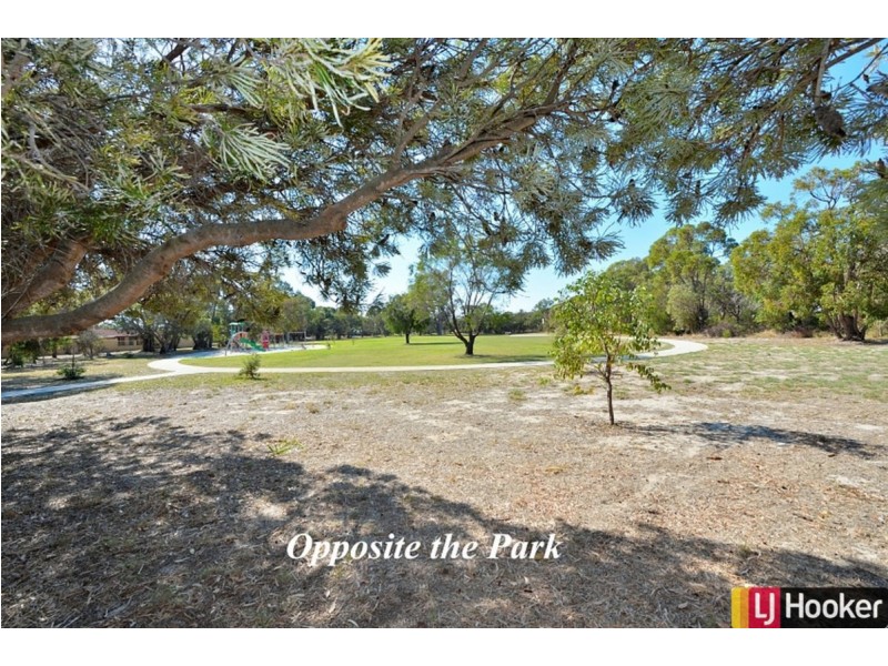 25 Balranald Street, Dudley Park WA 6210