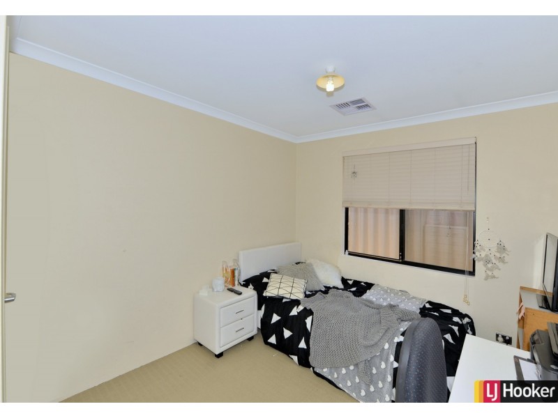 5B Valentino Close, Greenfields WA 6210