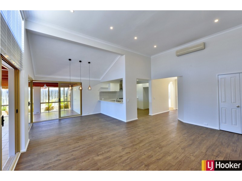 57 Blackwood Parade, Dudley Park WA 6210