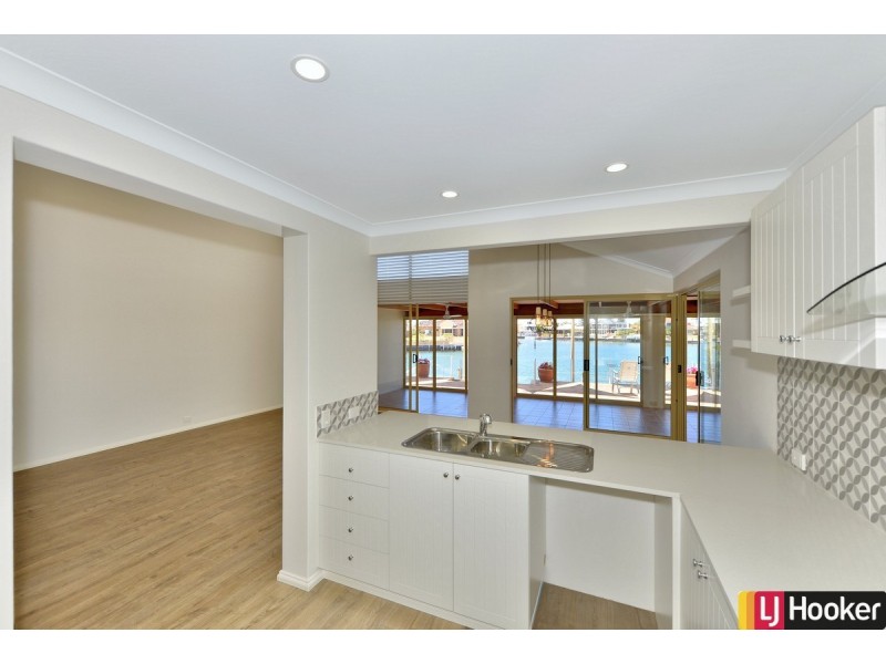 57 Blackwood Parade, Dudley Park WA 6210