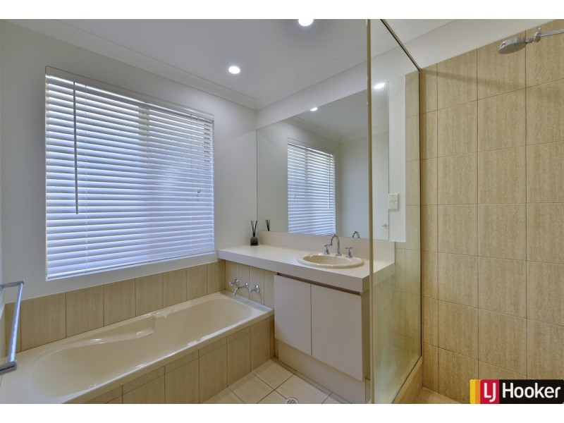 57 Blackwood Parade, Dudley Park WA 6210