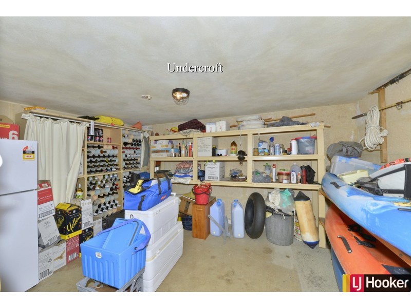 7 Aztec Island Retreat, Halls Head WA 6210