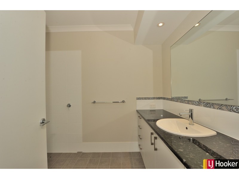 14 Pinegrove Vista, Meadow Springs WA 6210