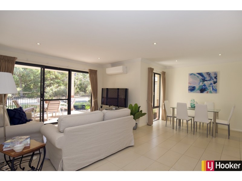 30 Dewar Street, Wannanup WA 6210