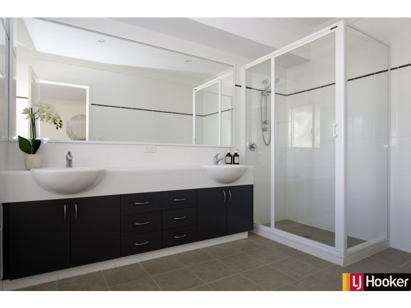 30 Dewar Street, Wannanup WA 6210