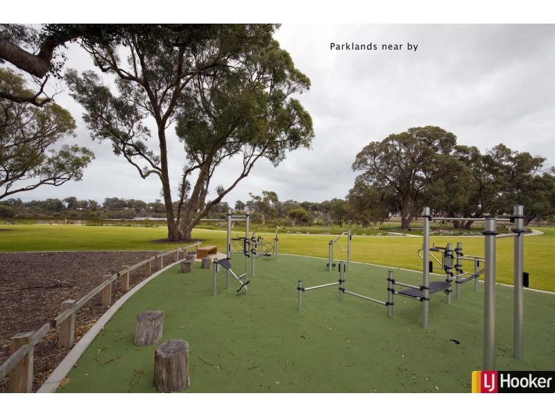 228 Lake Valley Road, Lakelands WA 6180