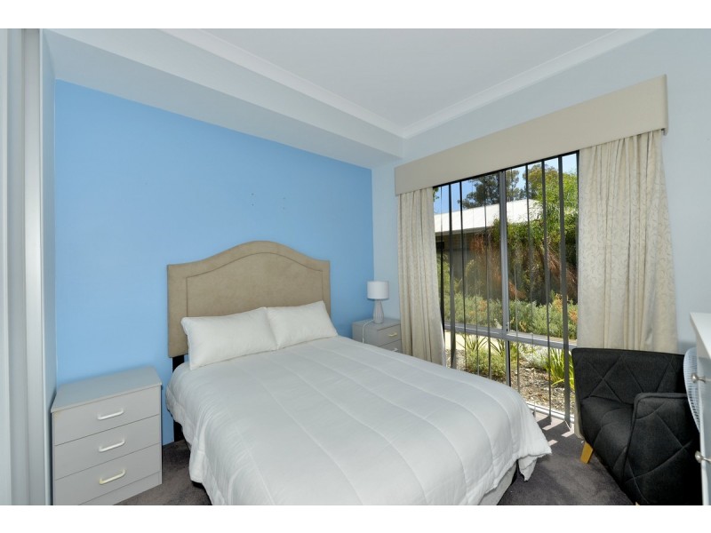 51 Thornbill Crescent, Coodanup WA 6210