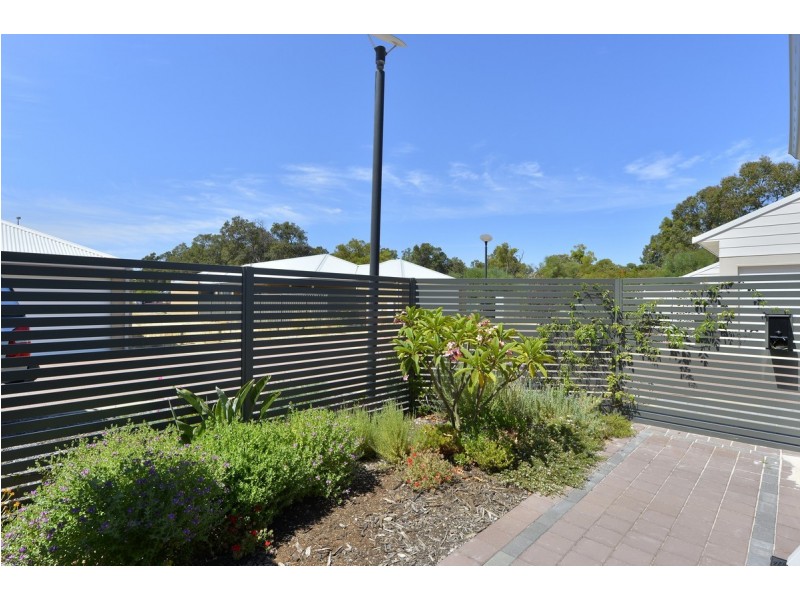 51 Thornbill Crescent, Coodanup WA 6210