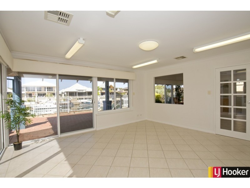12 Fistina Ramble, Halls Head WA 6210