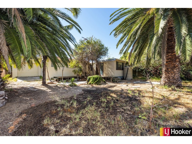 2 Crawford Street, Mandurah WA 6210