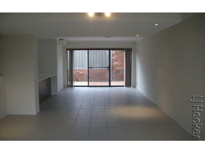 39/1 Mariners Cove Drive, Dudley Park WA 6210