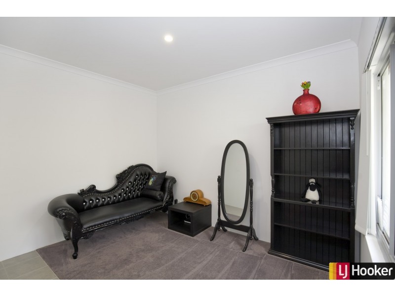 34 Whimbrel Crescent, Coodanup WA 6210