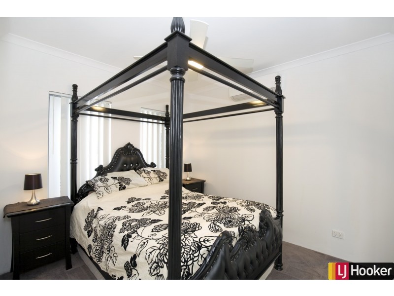 34 Whimbrel Crescent, Coodanup WA 6210