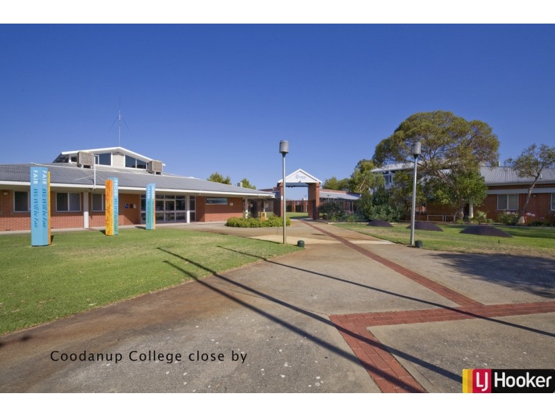 34 Whimbrel Crescent, Coodanup WA 6210