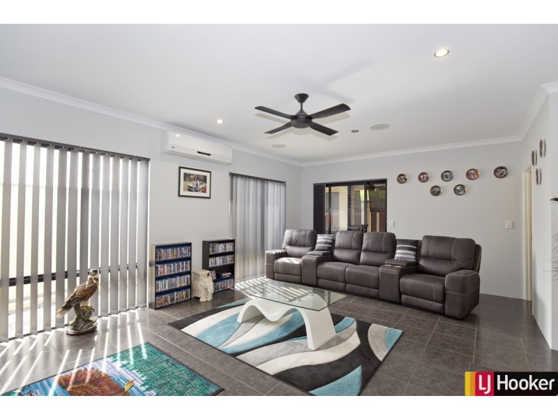 7/323 Pebble Beach Boulevard, Meadow Springs WA 6210