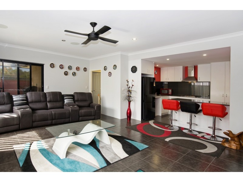 7/323 Pebble Beach Boulevard, Meadow Springs WA 6210