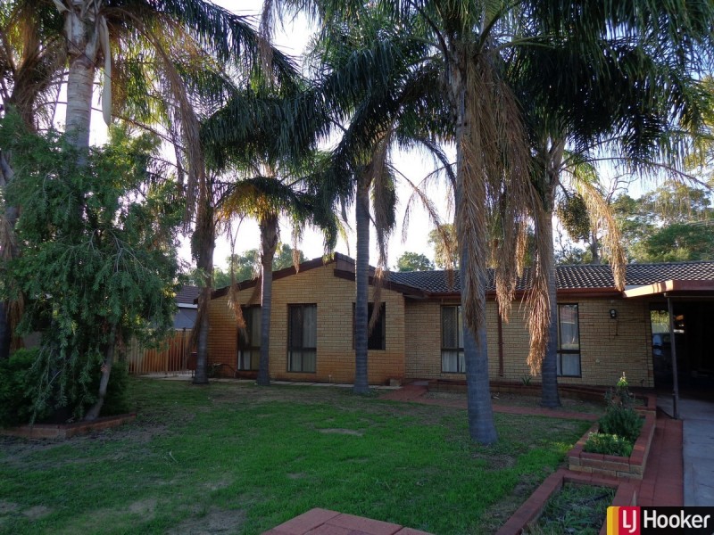 12 Roy Road, Coodanup WA 6210