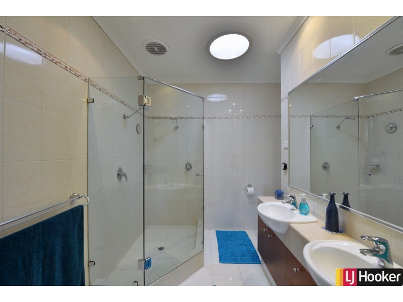 9/3 Piccolo Place, Halls Head WA 6210
