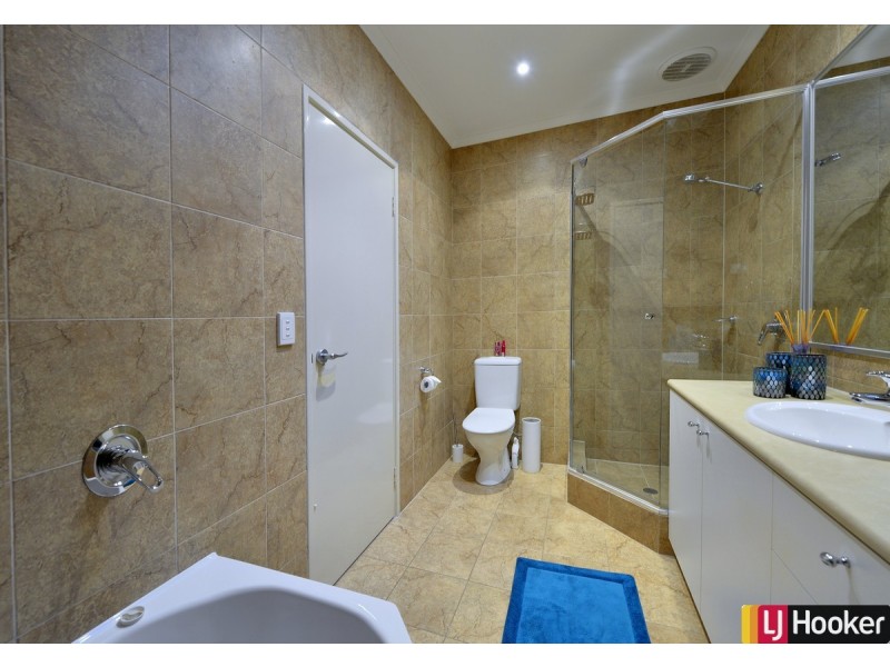 9/3 Piccolo Place, Halls Head WA 6210