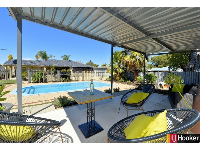 10 Mekong Way, Greenfields WA 6210