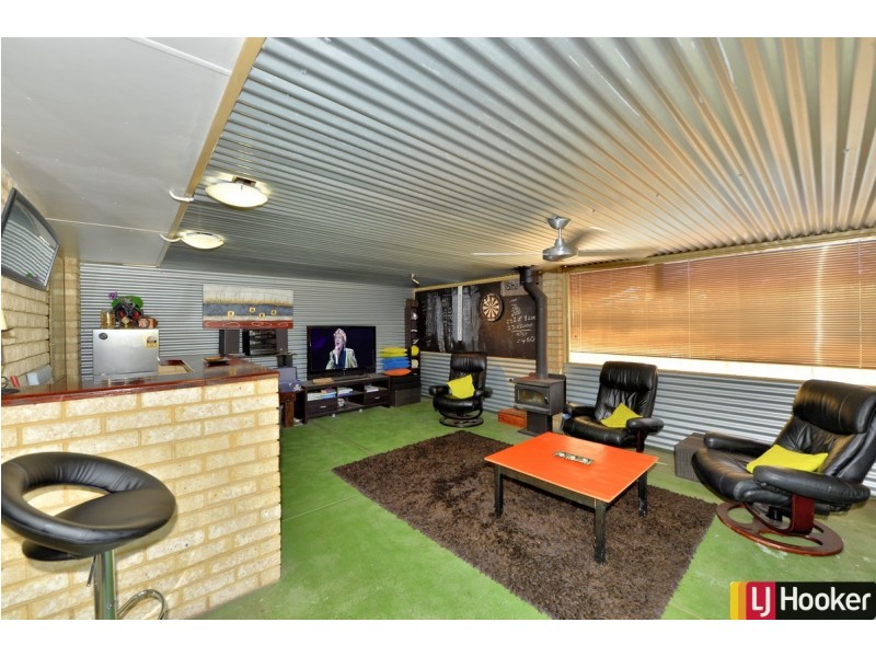 10 Mekong Way, Greenfields WA 6210