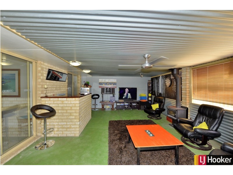 10 Mekong Way, Greenfields WA 6210