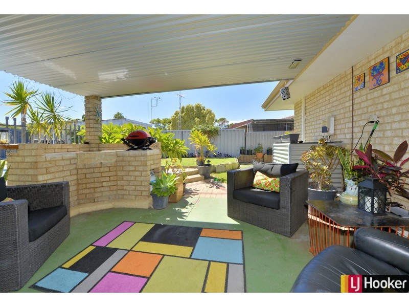 10 Mekong Way, Greenfields WA 6210