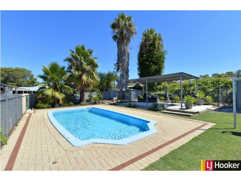 10 Mekong Way, Greenfields WA 6210